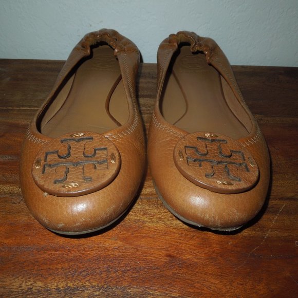 Tory Burch Royal Tan Pebble Leather Flats Shoes 7 - Picture 3 of 8